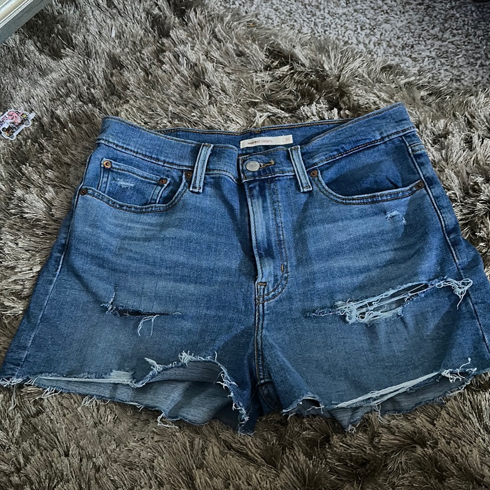 Levi Jean Shorts